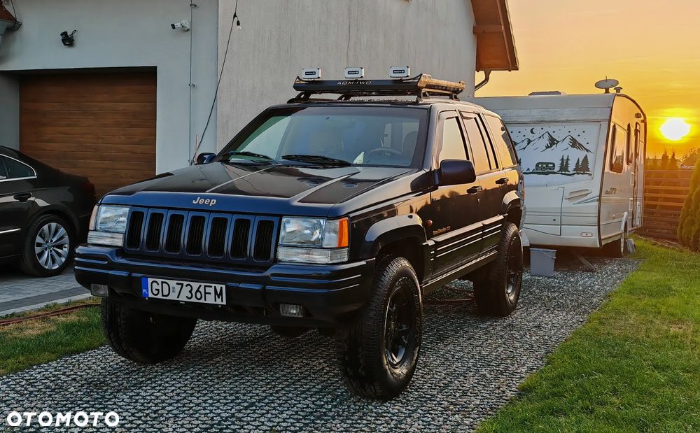 Jeep Grand Cherokee - 2