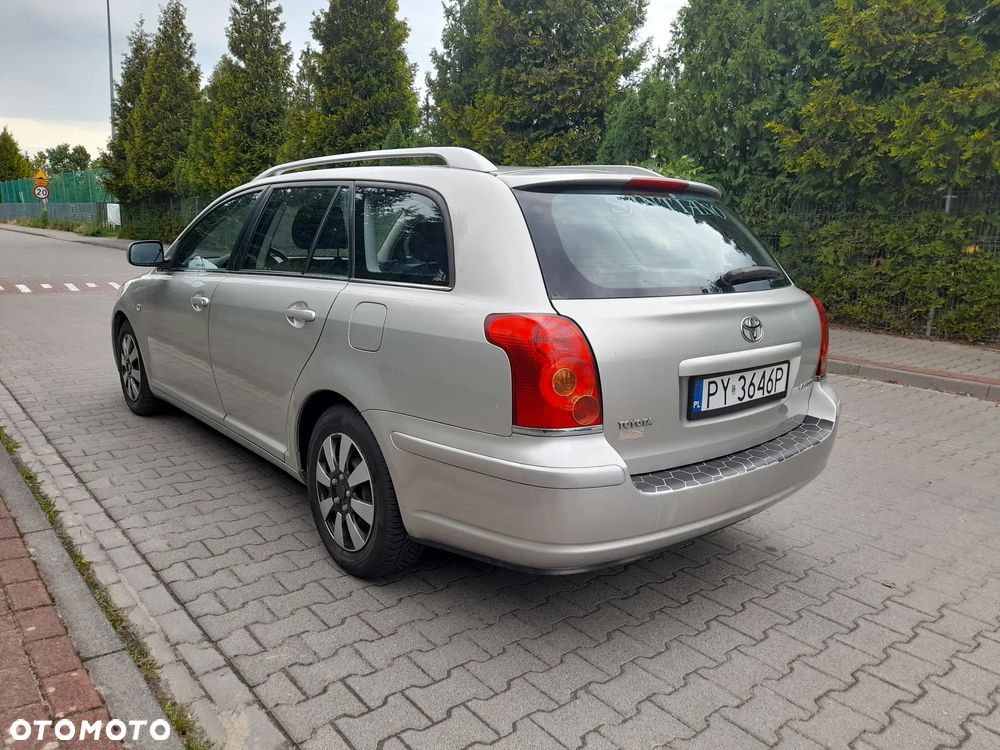 Toyota Avensis 1.8 VVT-i Edition - 6