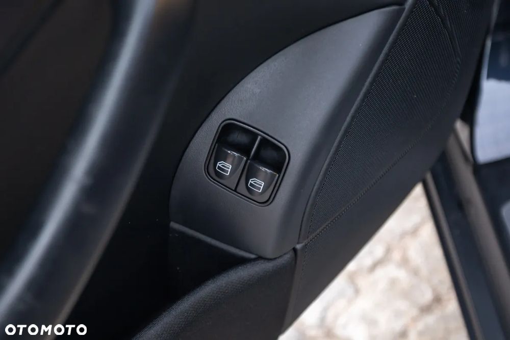 Mercedes-Benz CLC - 18