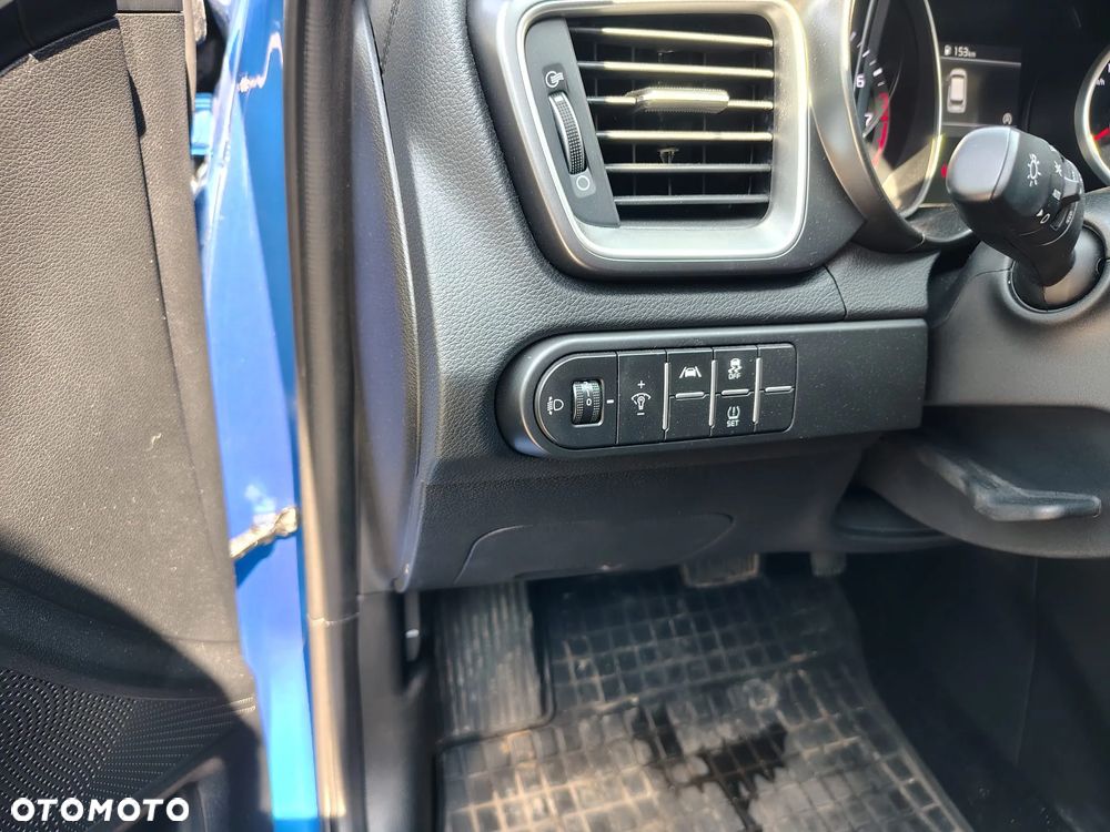 Kia Ceed 1.5 T-GDI M DCT - 8