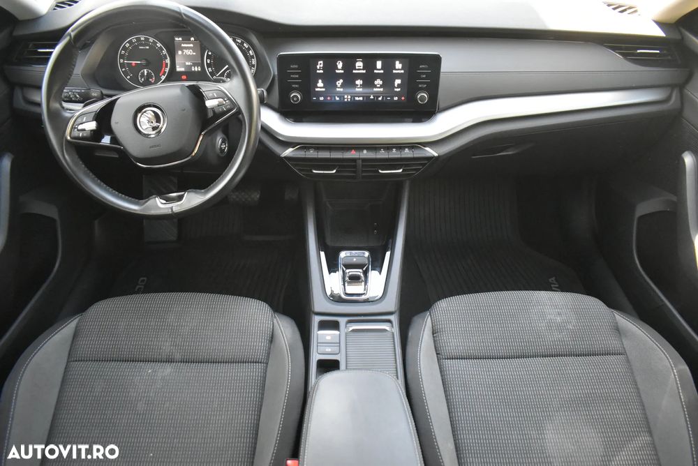 Skoda Octavia 2.0 TDI DSG Ambition - 21