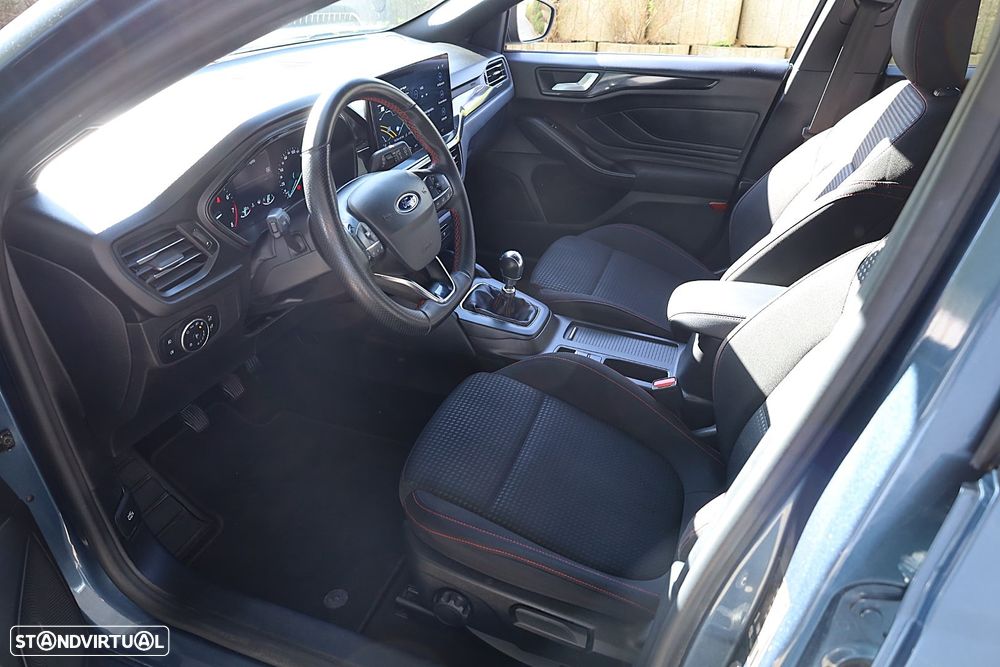 Ford Focus SW 1.0 EcoBoost MHEV ST-Line X - 50