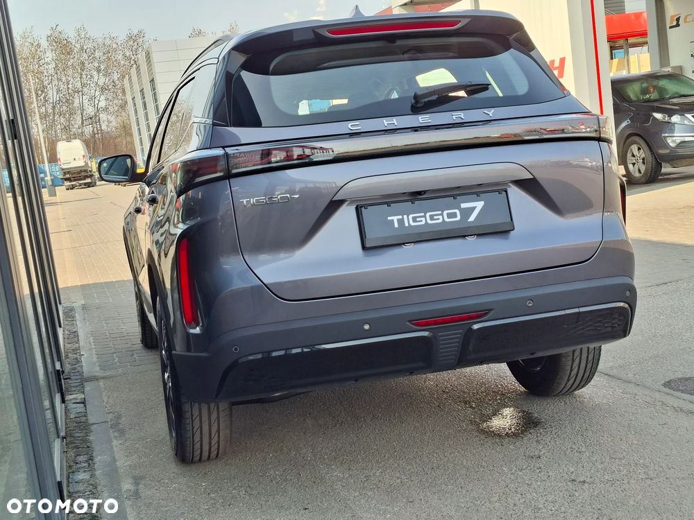 Chery Tiggo 7 1.6 T-GDI Comfort DCT - 8