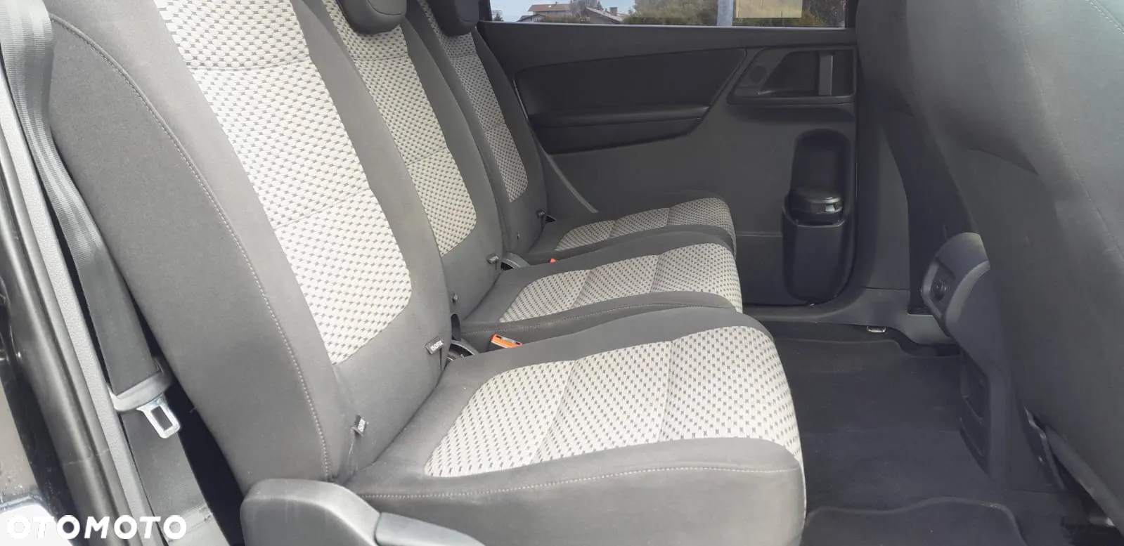 Volkswagen Sharan - 24