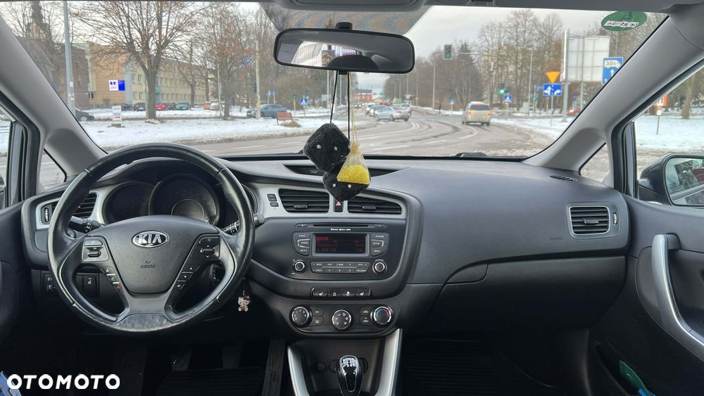 Kia Ceed - 24