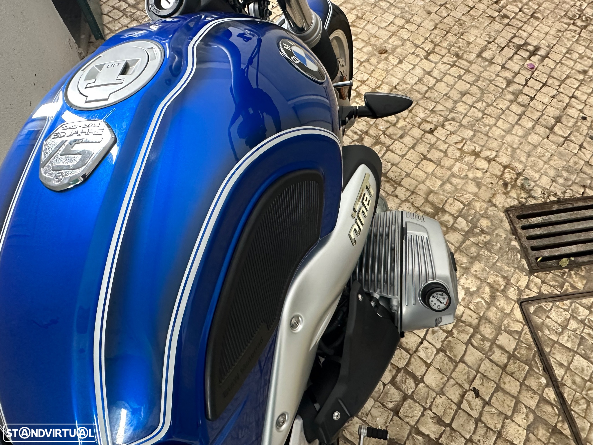 BMW R nineT - 12