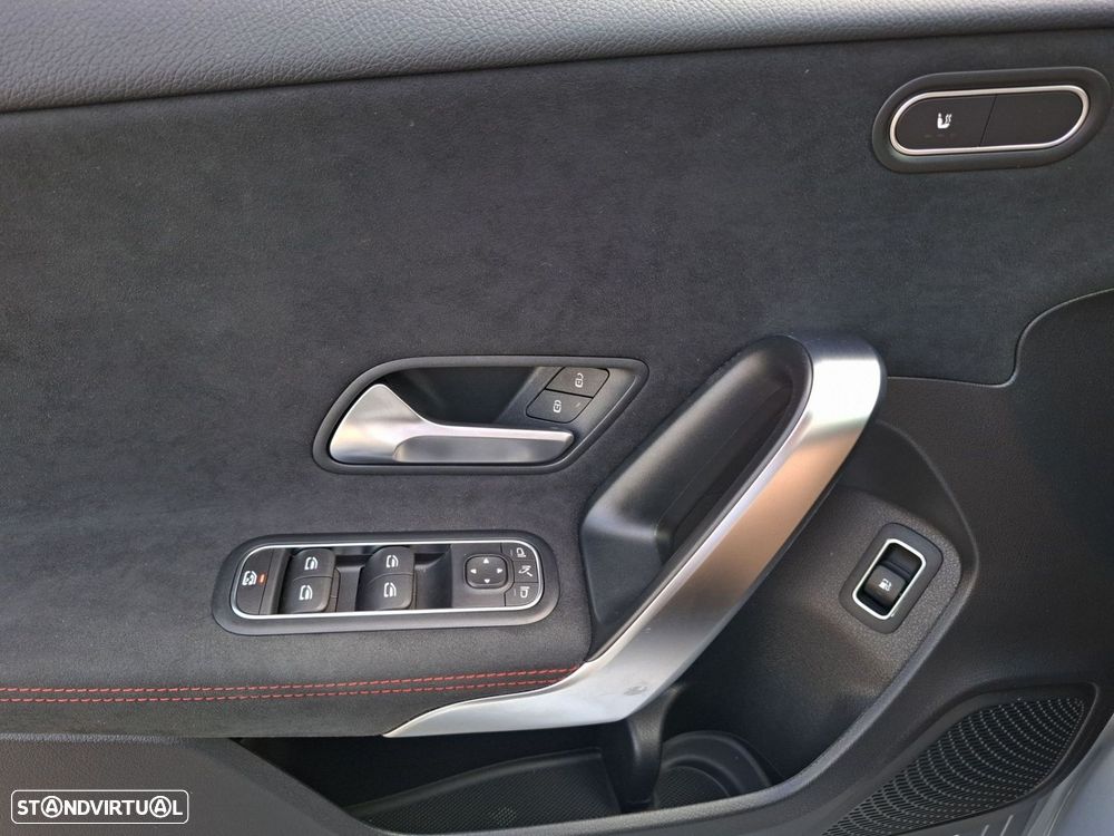 Mercedes-Benz A 250 e - 19