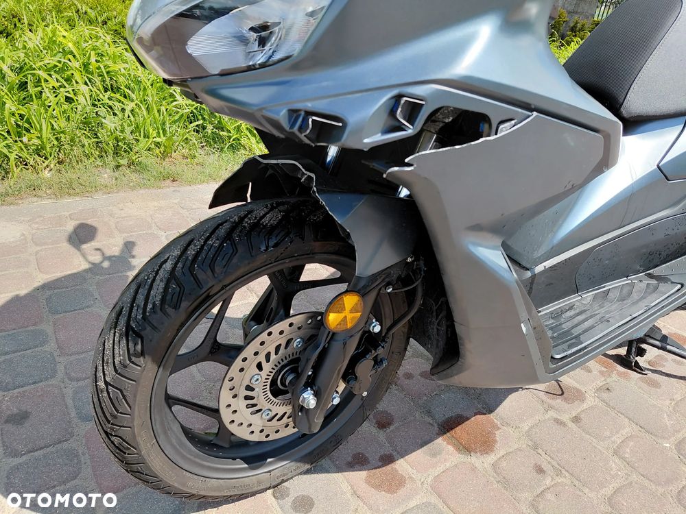 Honda PCX - 10