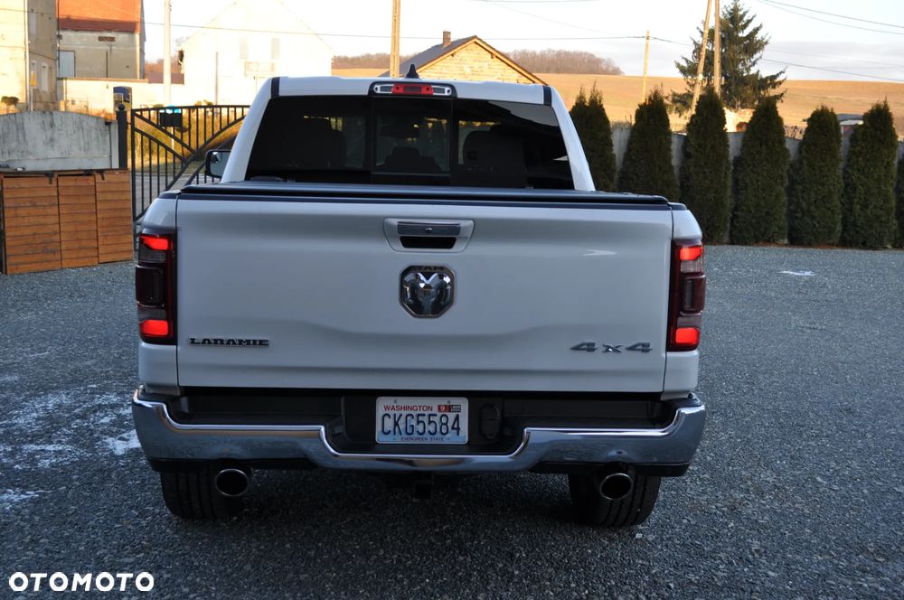 RAM 1500 Crew Cab Longbed Laramie - 12
