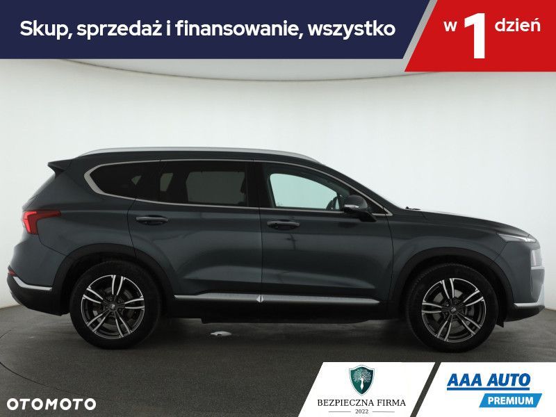 Hyundai Santa Fe - 8