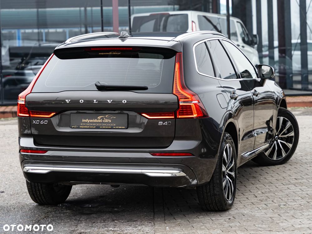 Volvo XC 60 B4 D AWD Geartronic Inscription - 3