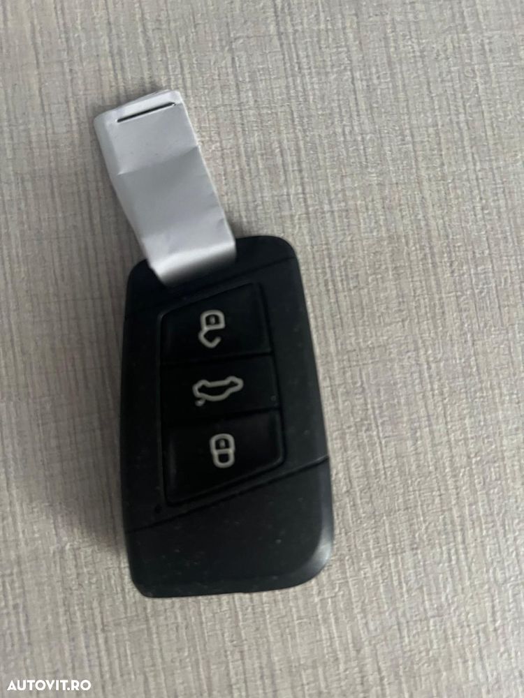 Volkswagen Passat 2.0 TDI SCR DSG Highline - 2