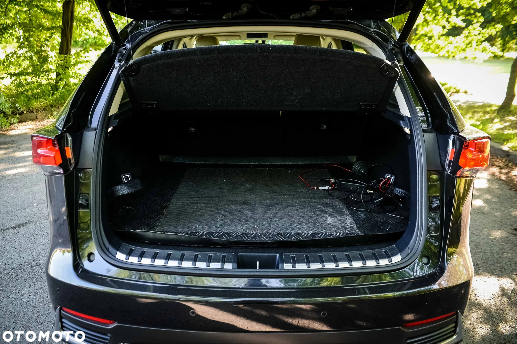 Lexus NX 300h Prestige AWD - 13