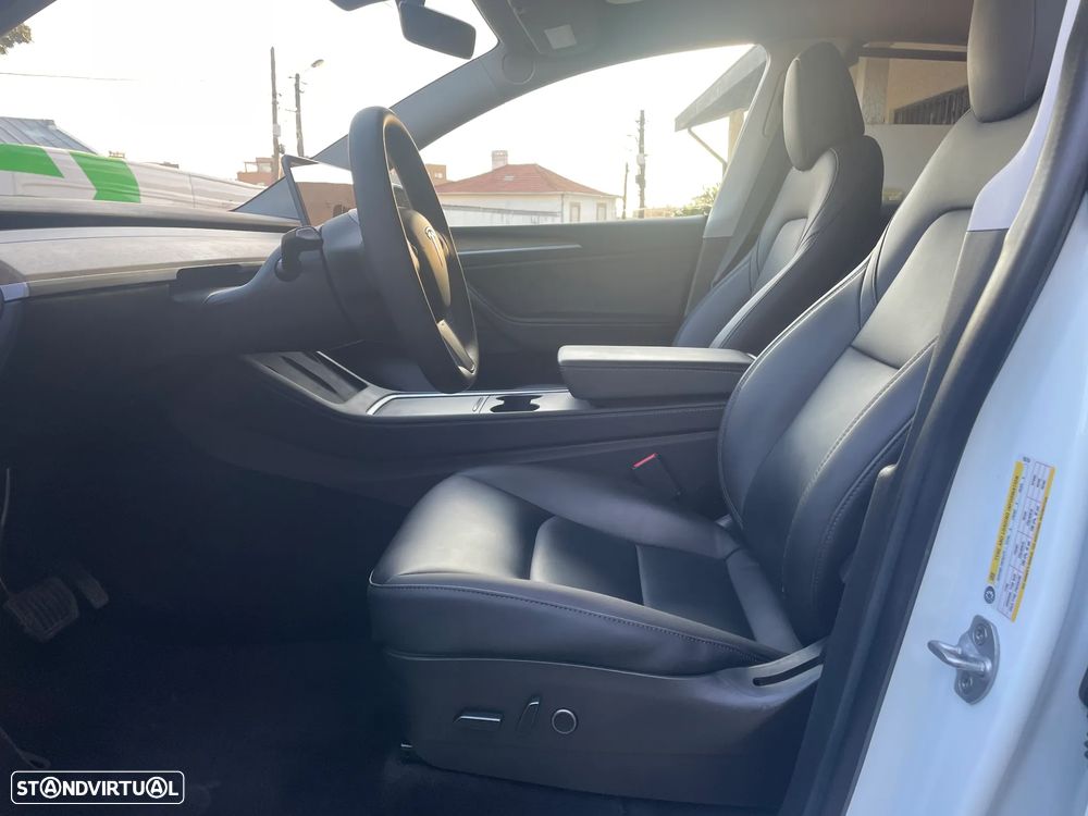 Tesla Model Y RWD - 29