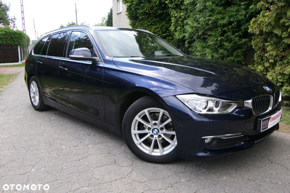 BMW Seria 3 320d Efficient Dynamics Luxury Line - 11