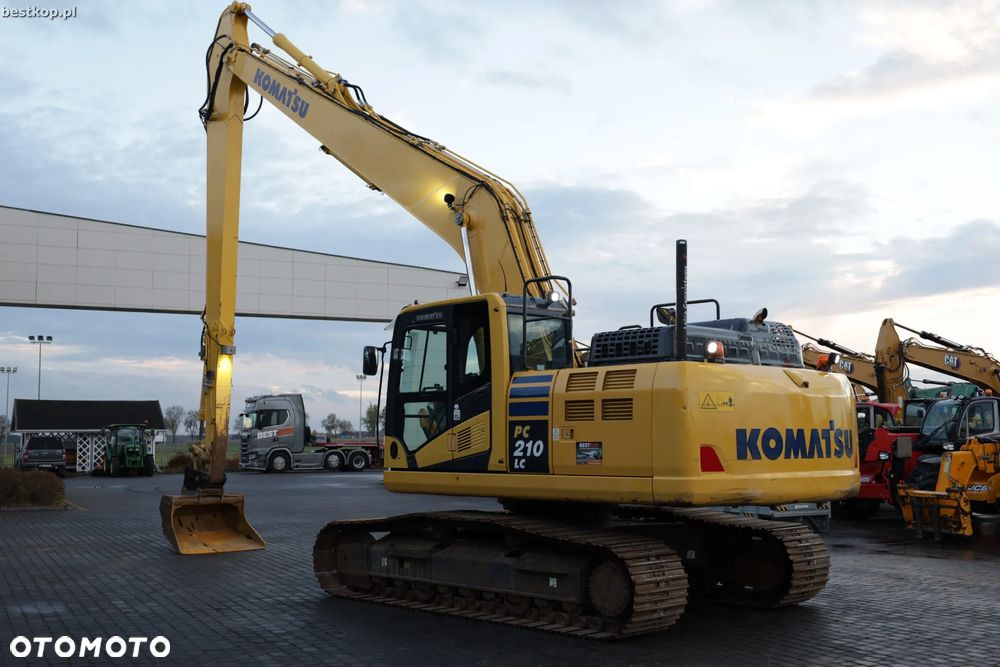 Komatsu PC210LC-11 LONG REACH - 5