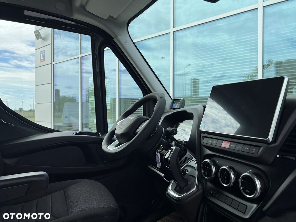 Iveco OD RĘKI,OD ZARAZ,IZOTERMA STWORZONA DO CIĘŻKIEJ PRACY!!! - 18