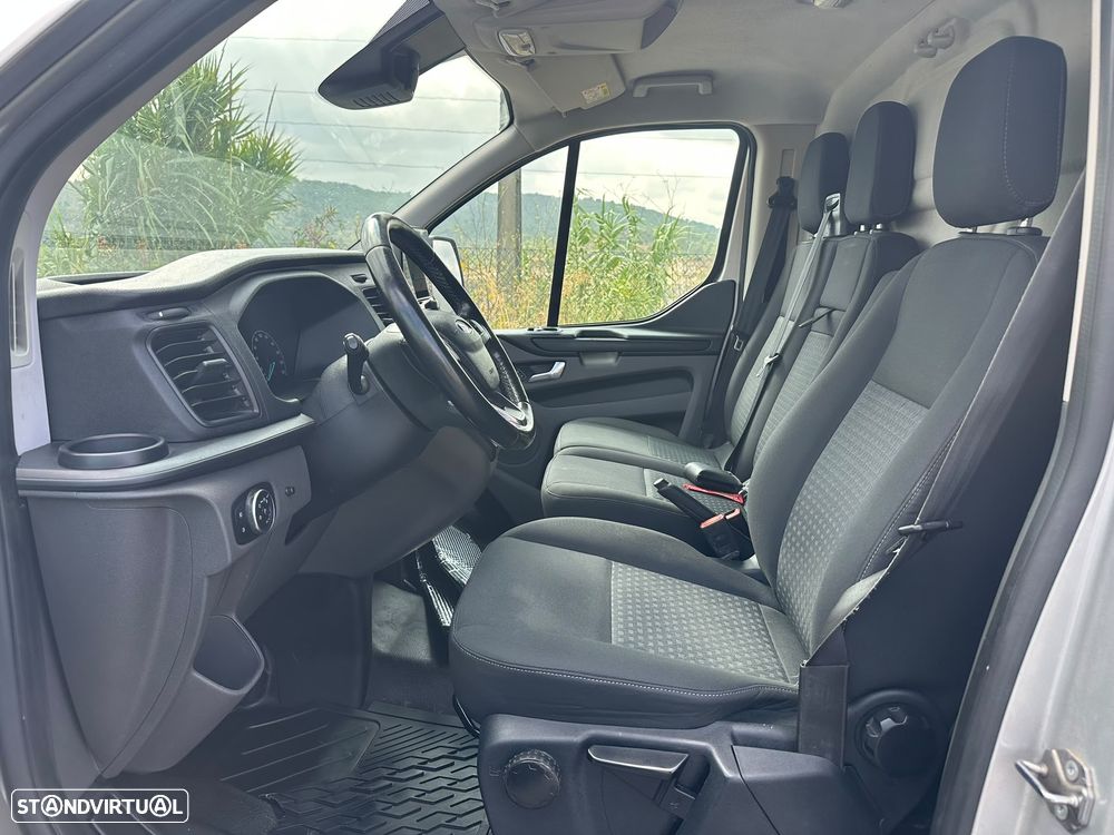 Ford Transit Custom 2.0 TDCi L1H1 Caix-Automática - 15