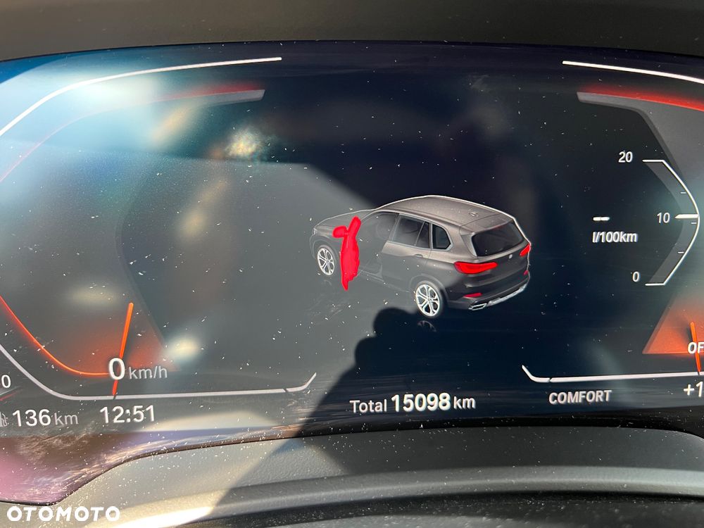 BMW X5 xDrive40i - 25