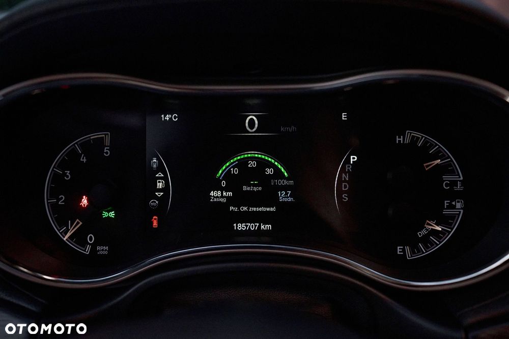Jeep Grand Cherokee 3.0 CRD Summit - 26