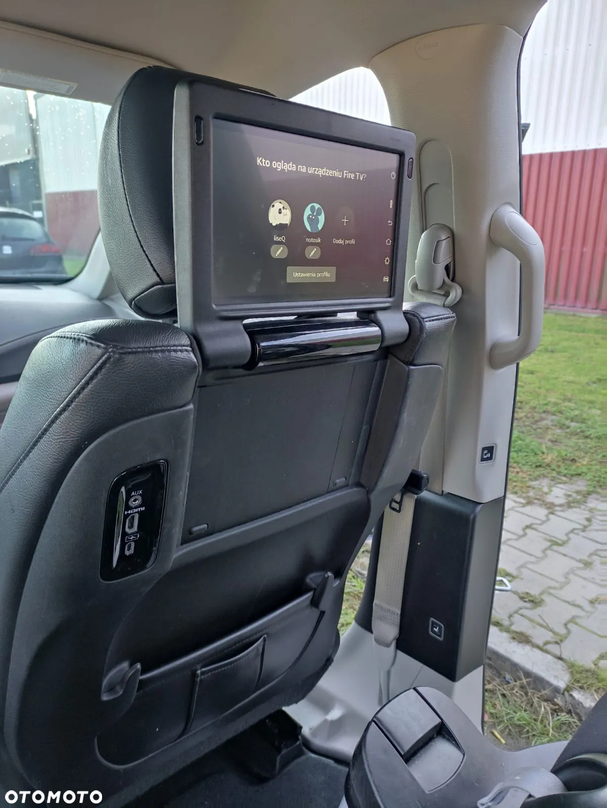 Chrysler Pacifica - 19