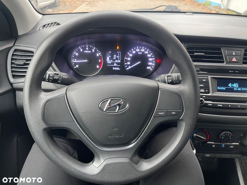 Hyundai i20 1.2 Classic Plus - 17