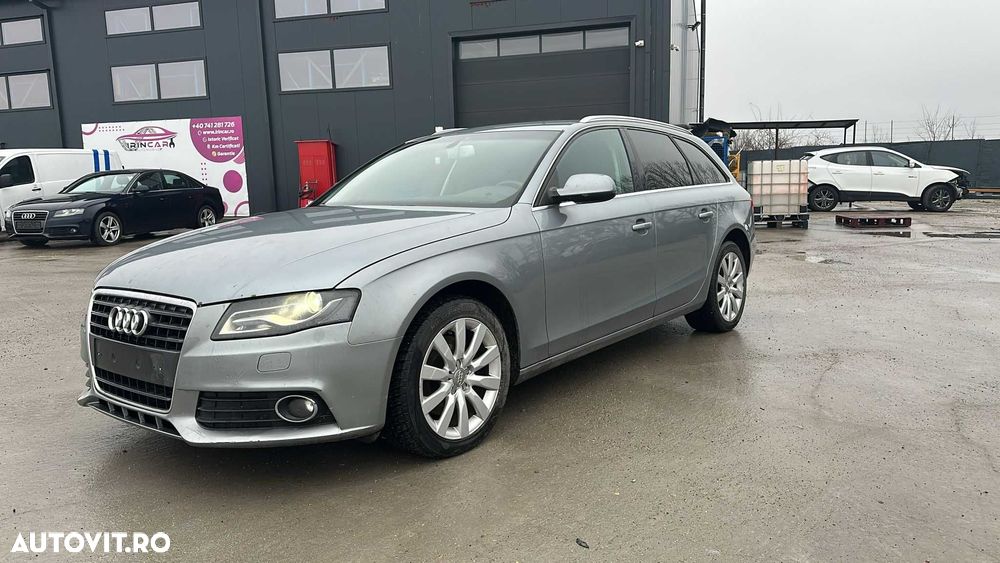 Dezmembram AUDI A4 B8 AN 2011 , 2.0 TDI Cod Motor: CAGA, AUTOMAT - 2