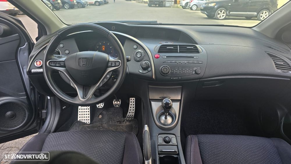 Honda Civic 1.4 i-VTEC Comfort - 14