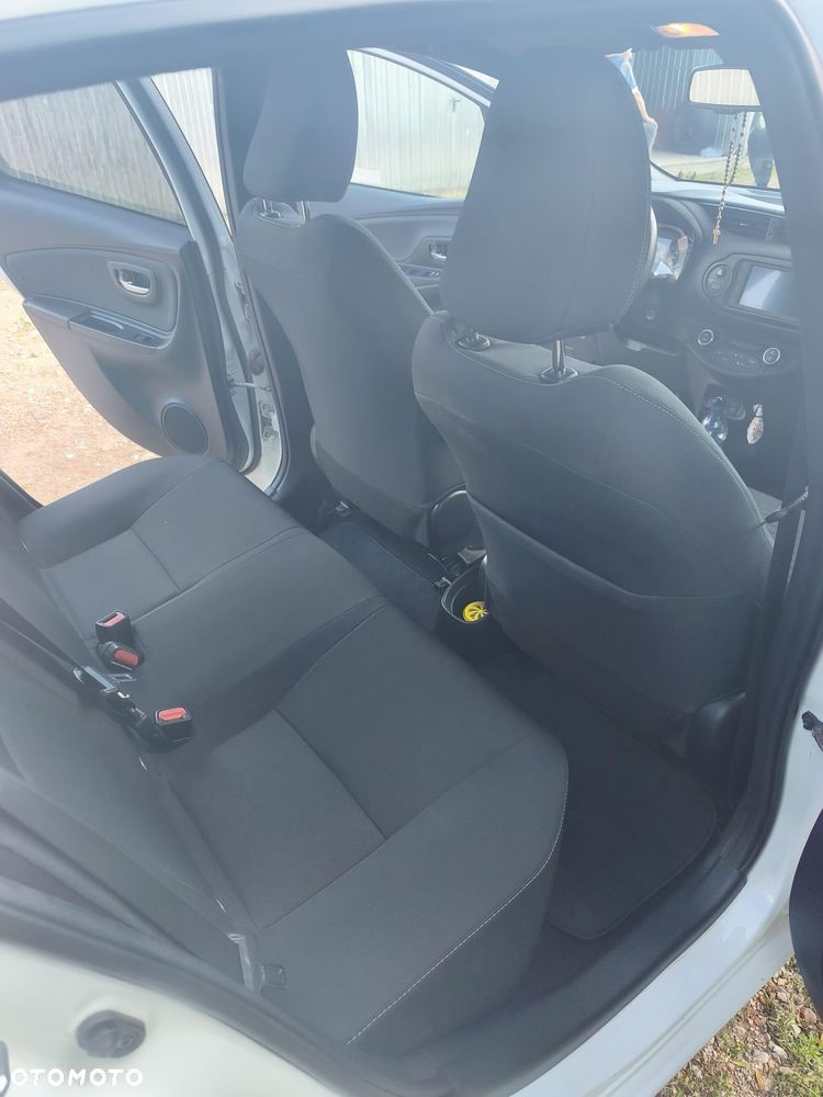 Toyota Yaris 1.5 Selection - 11