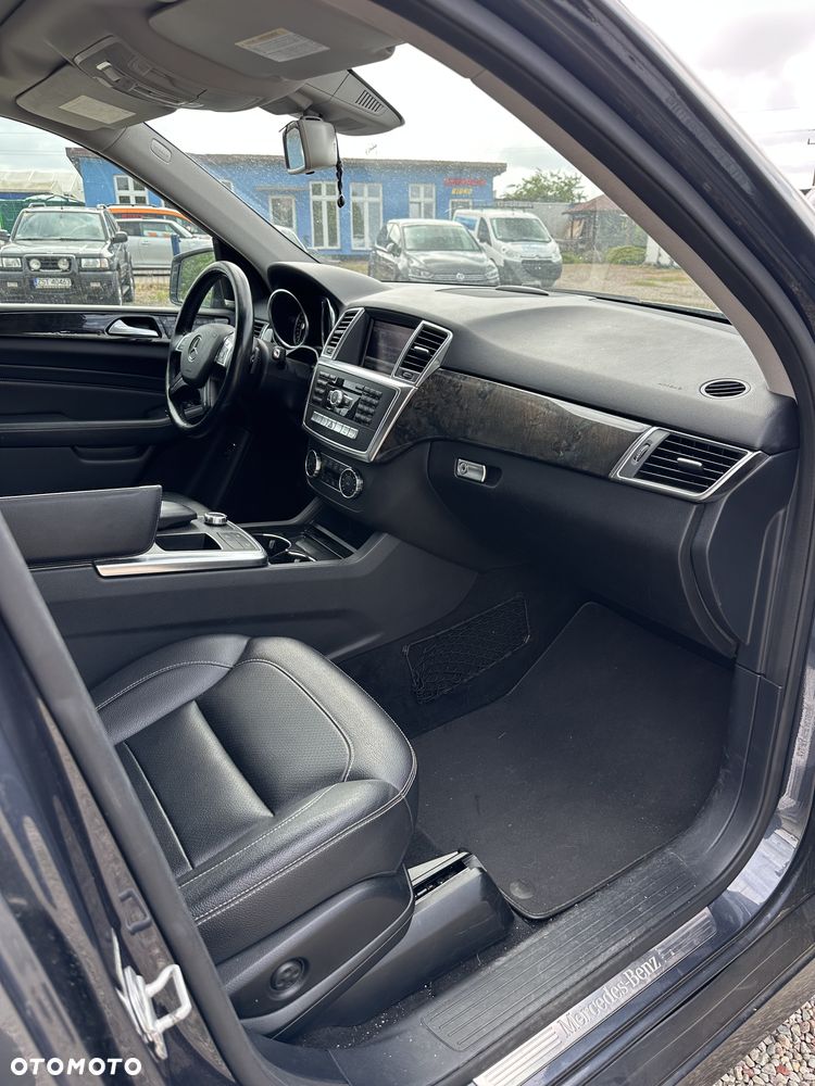 Mercedes-Benz ML 350 BlueTEC 4MATIC 7G-TRONIC - 12