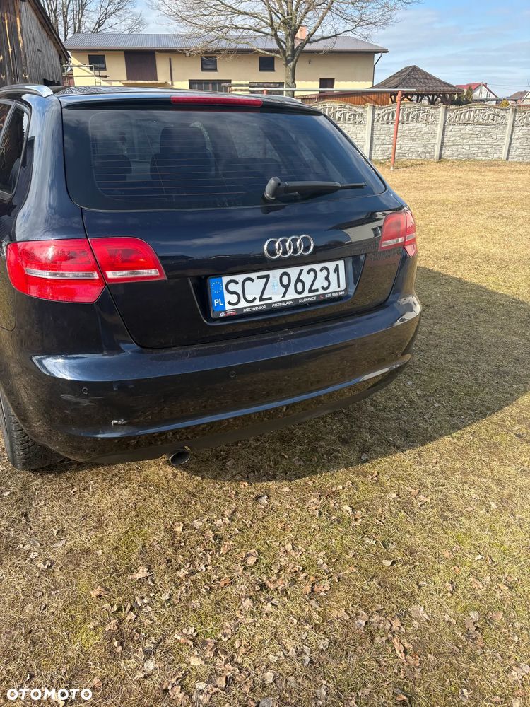 Audi A3 Sportback 1.6 TDI DPF Ambition - 5