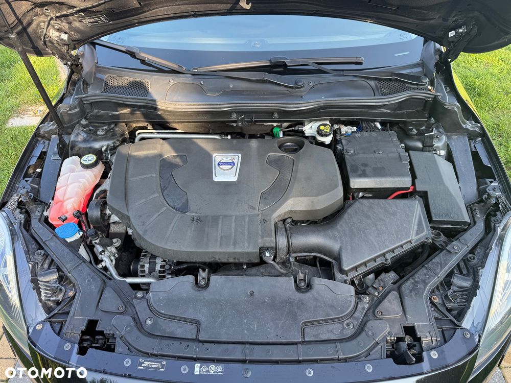 Volvo V40 D3 Momentum - 17