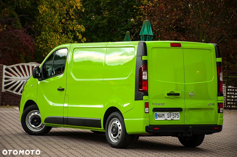 Opel Vivaro - 17