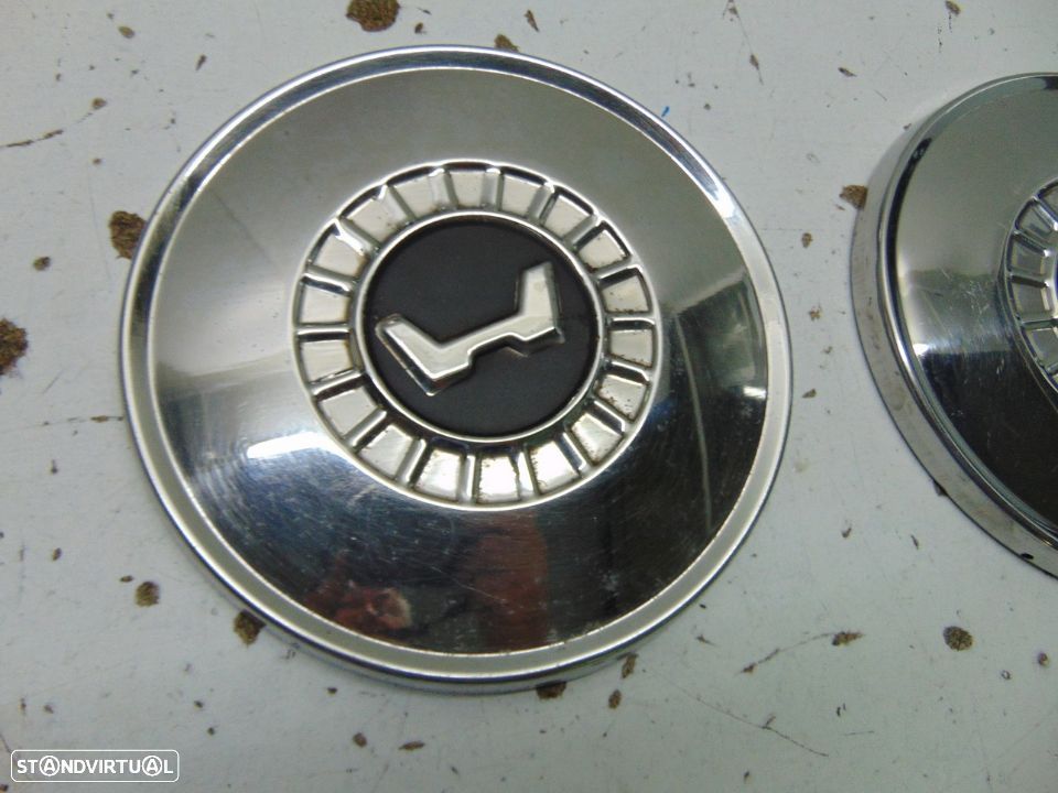 Antigos e clássicos tampões de roda - 9