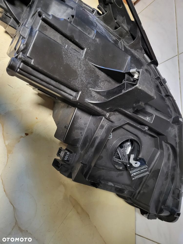 Opel Zafira C lift prawa full led - 4