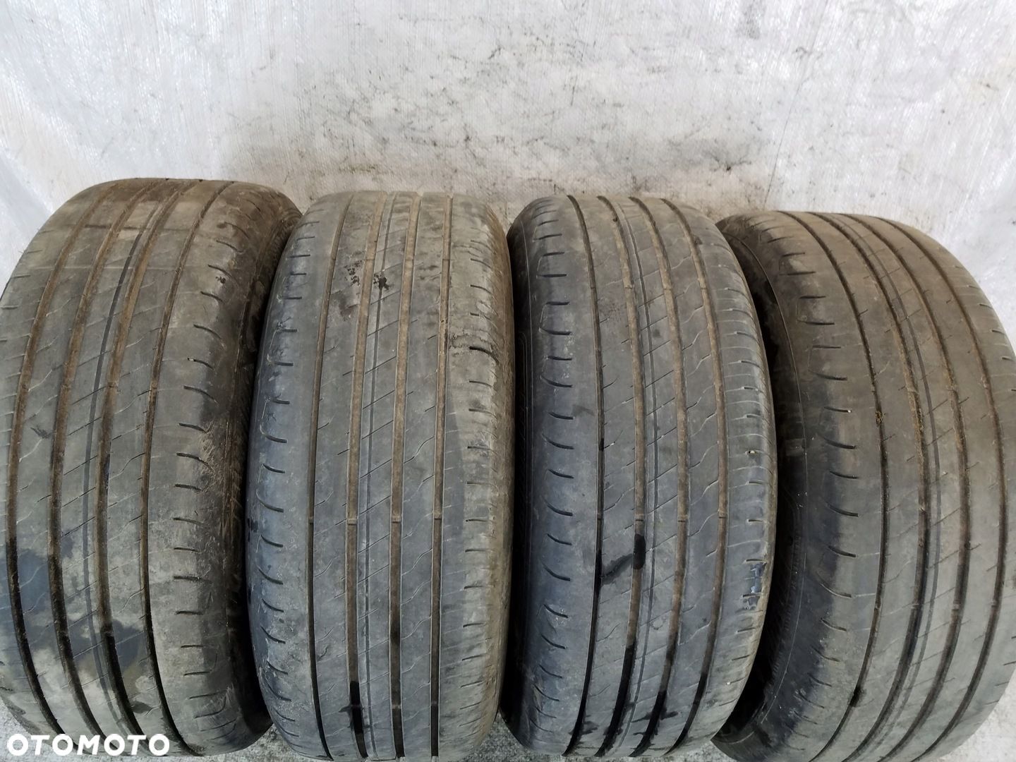 OPONA OPONY GOODYEAR EFFICIENTGRIP PERFORMANCE 2 225/55 R17 6-7 MM - 1