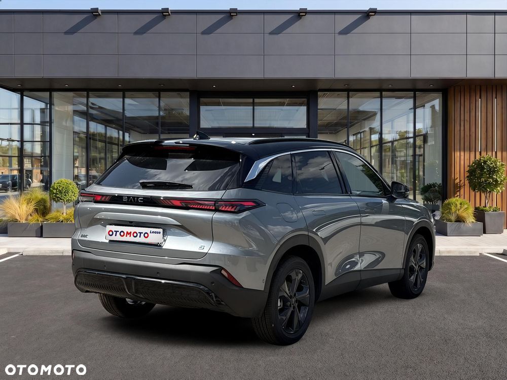 BAIC 5 Beijing 1.5T Business DCT - 7