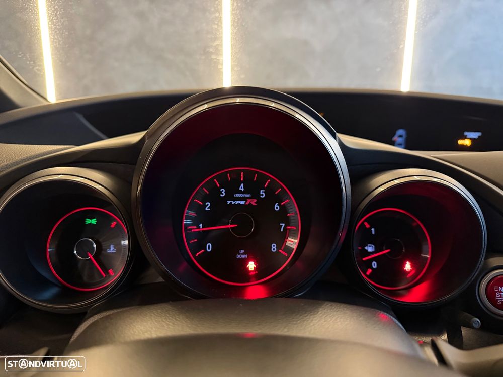 Honda Civic 2.0 VTEC Turbo Type R GT - 36