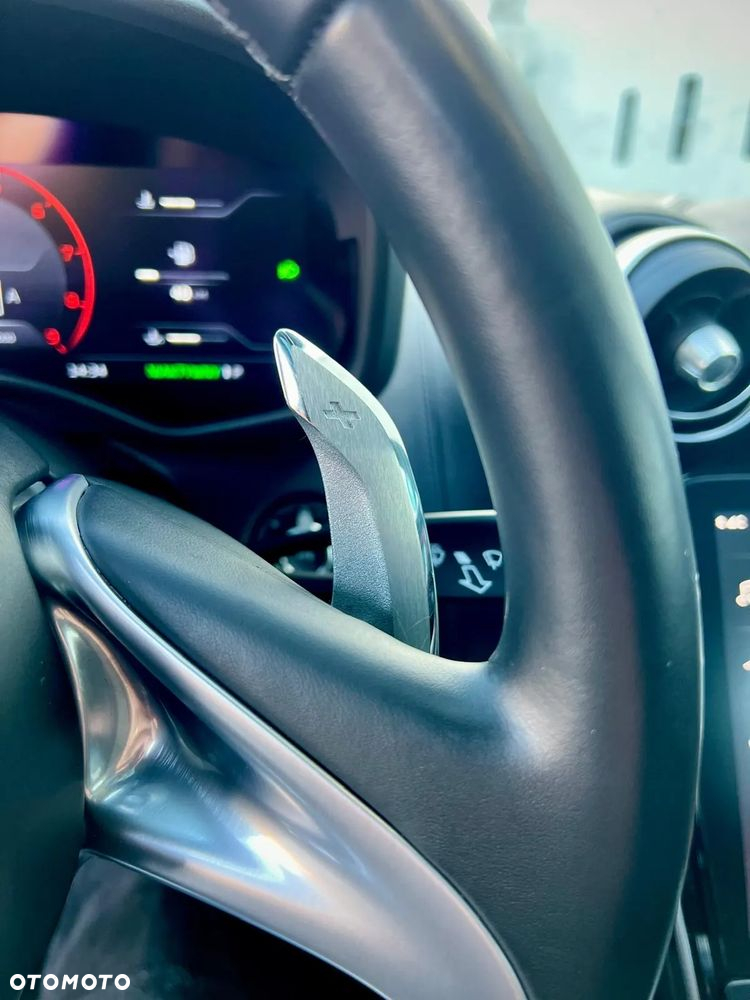 McLaren GT - 17