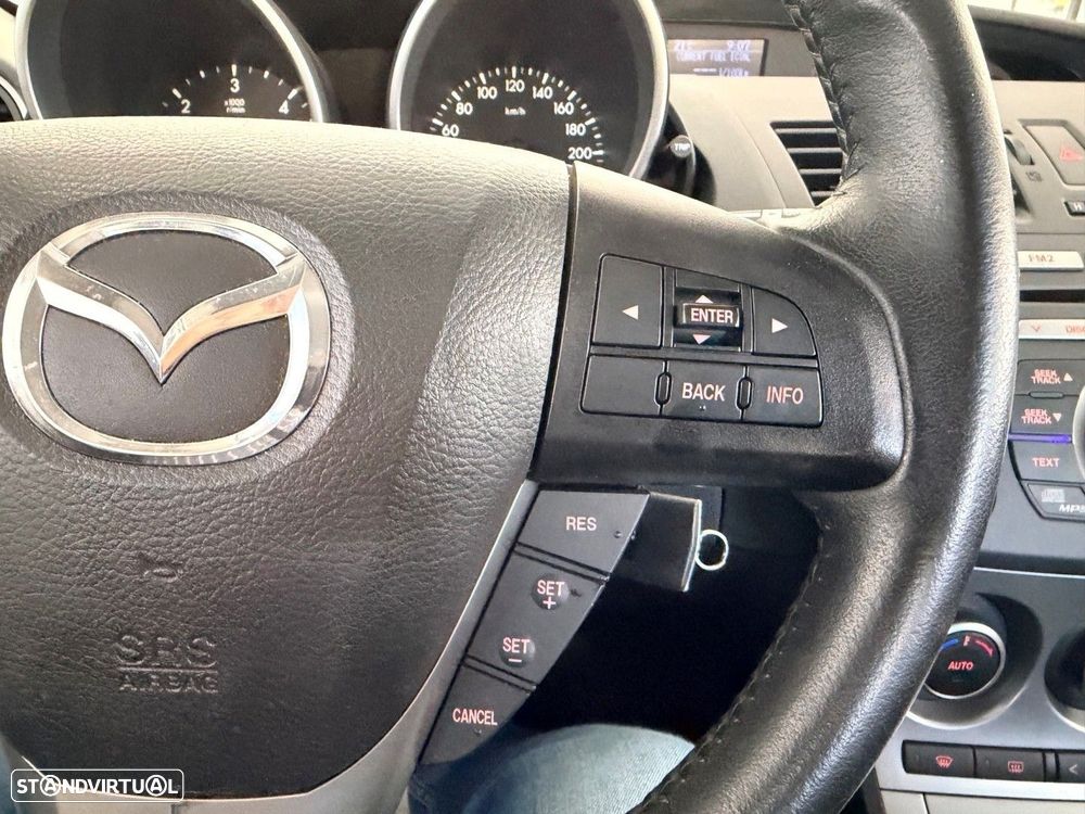 Mazda 3 Hatchback MZ-CD 1.6 Exclusive Plus - 26