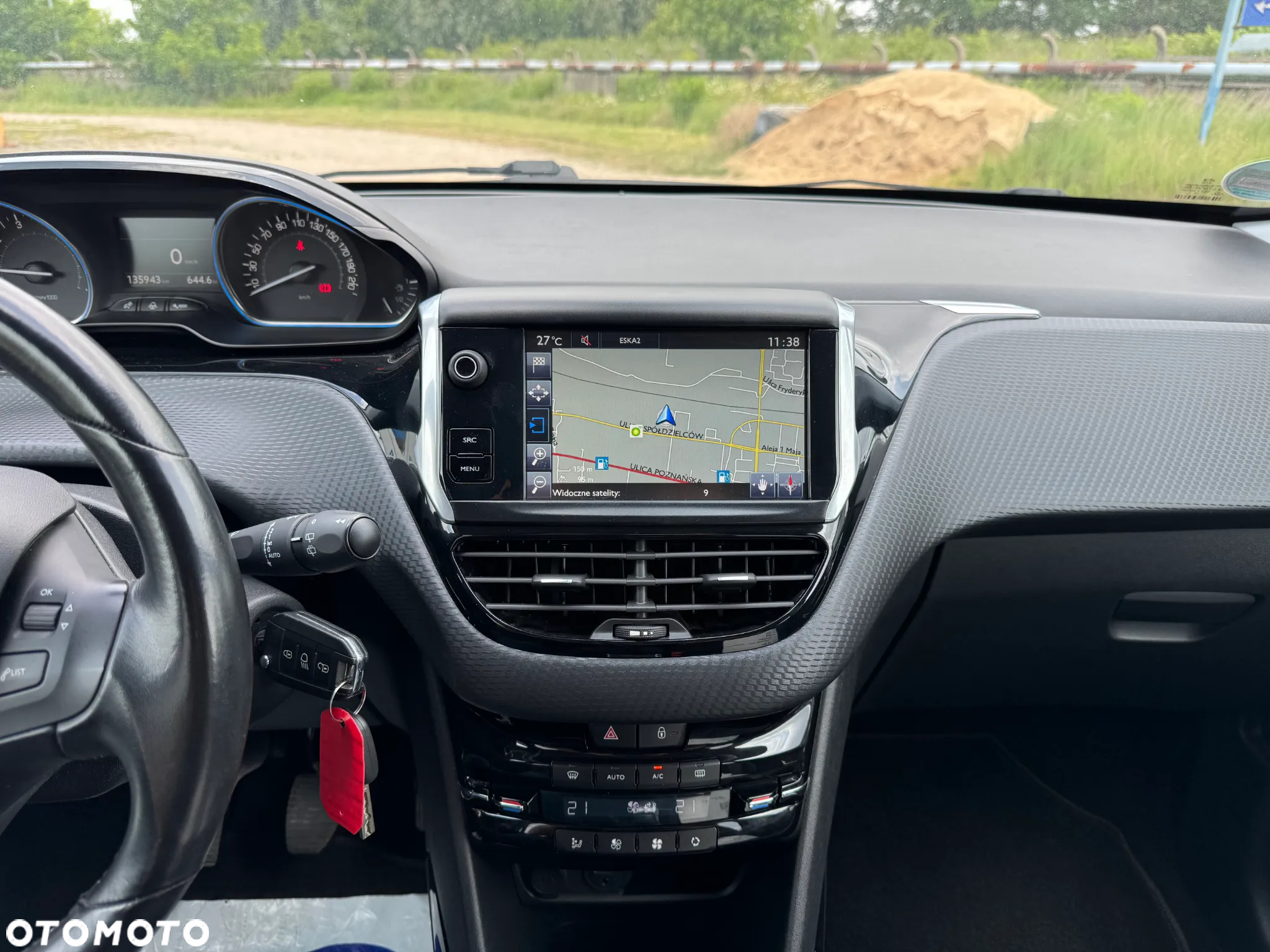 Peugeot 2008 1.2 PureTech Allure Pack S&S - 3