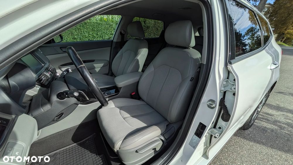 Kia Optima 1.7 CRDI XL DCT - 16