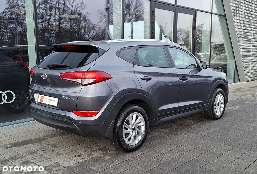 Hyundai Tucson - 25