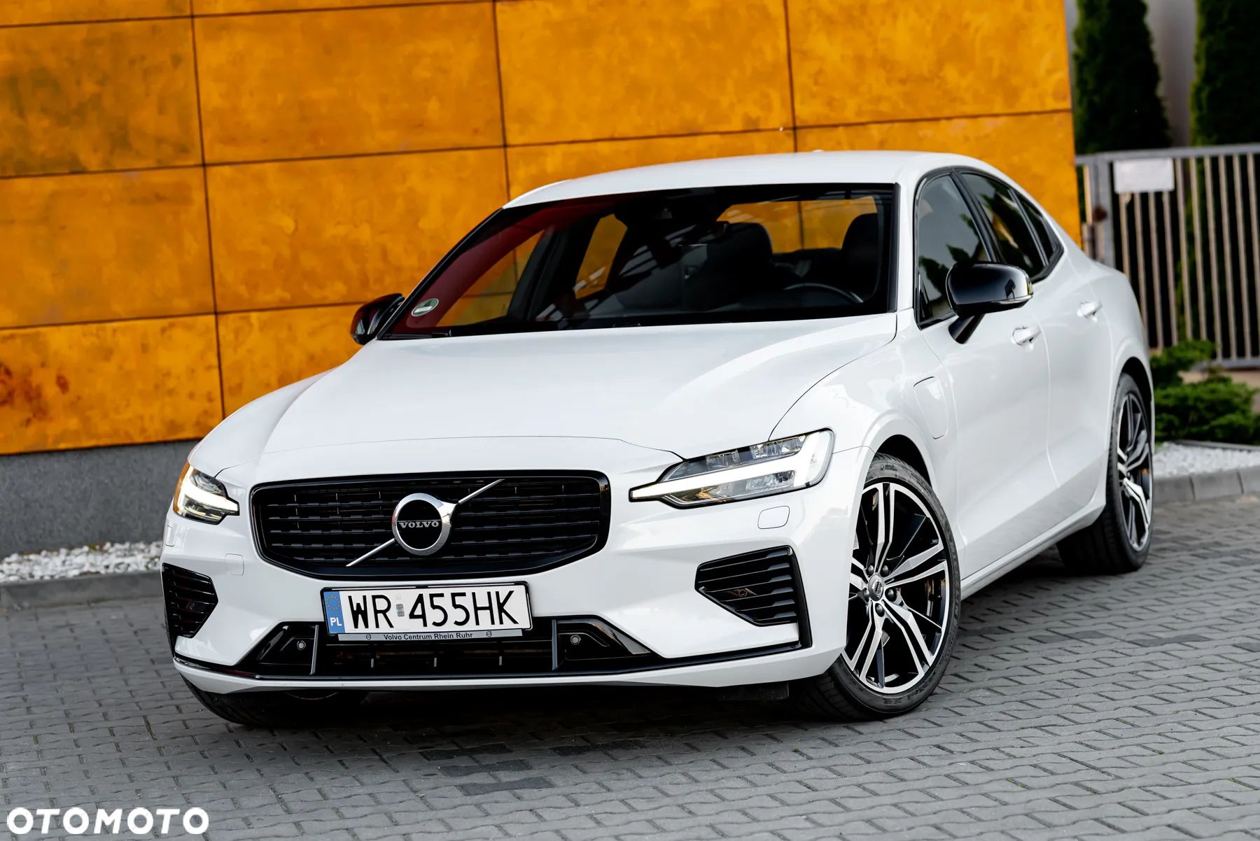 Volvo S60 - 1