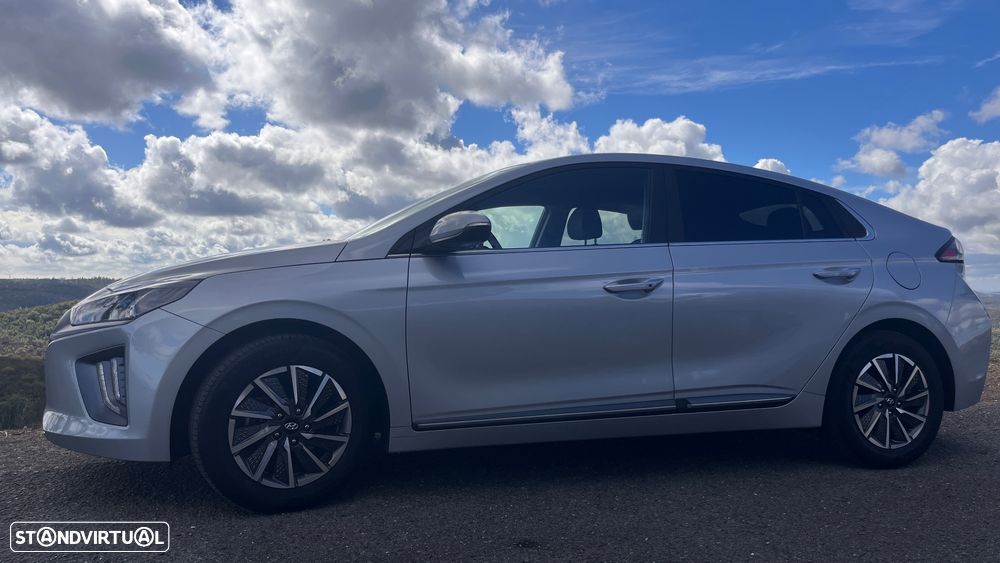 Hyundai Ioniq 38kWh - 3