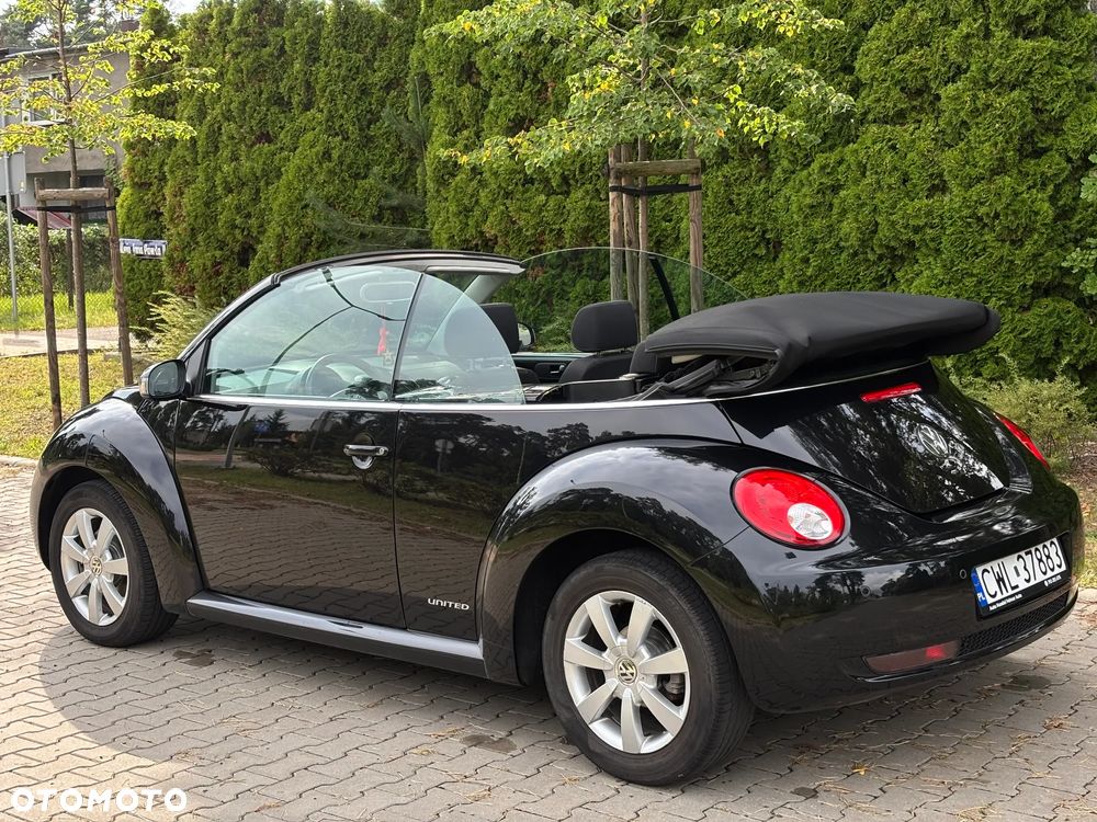 Volkswagen New Beetle 1.6 Freestyle - 10
