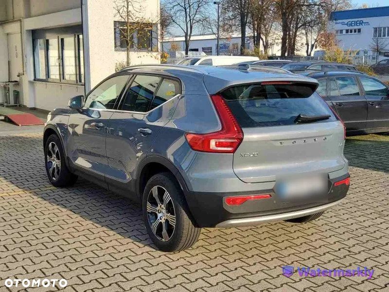 Volvo XC 40 - 3