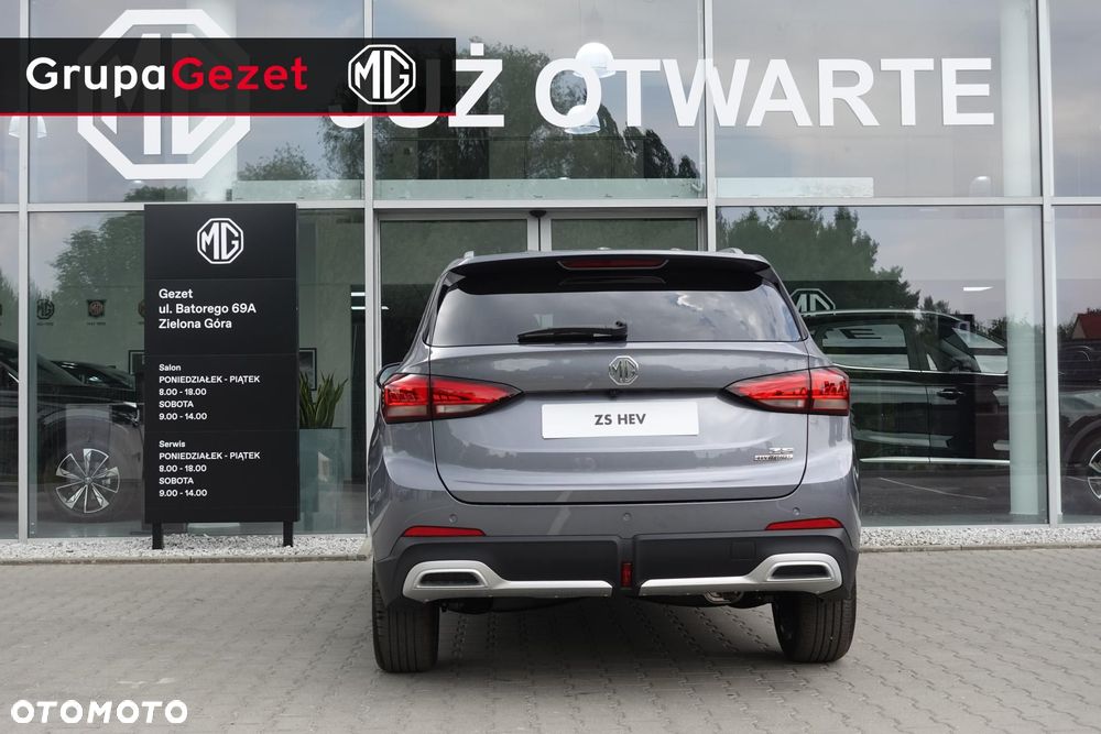 MG ZS - 5