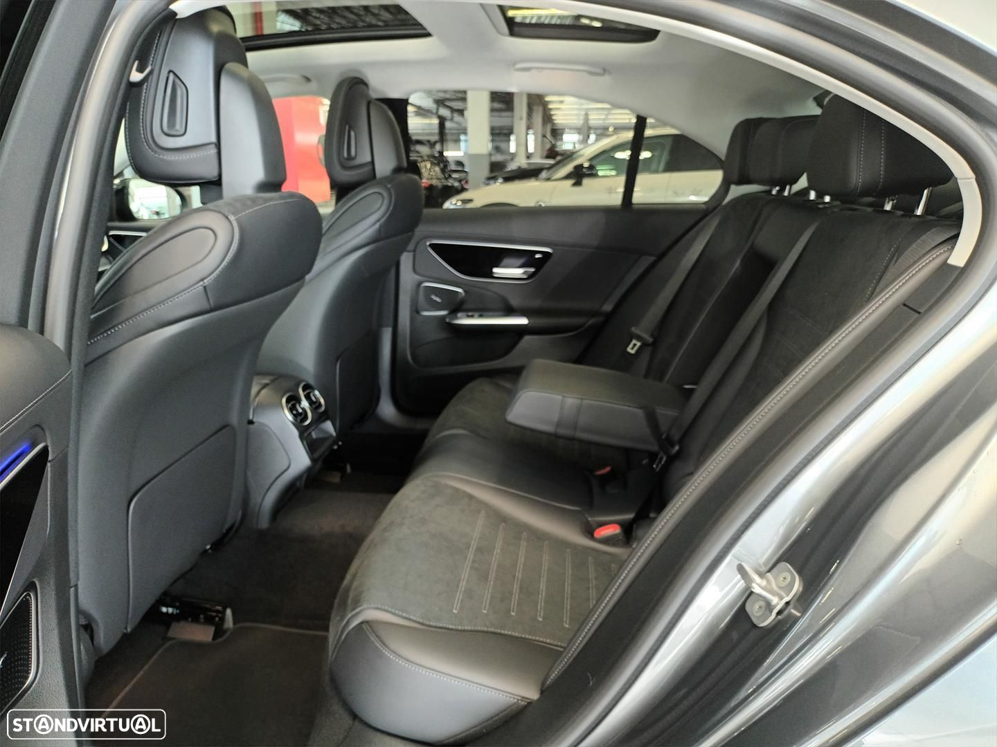 Mercedes-Benz C 300 de AMG Line - 13