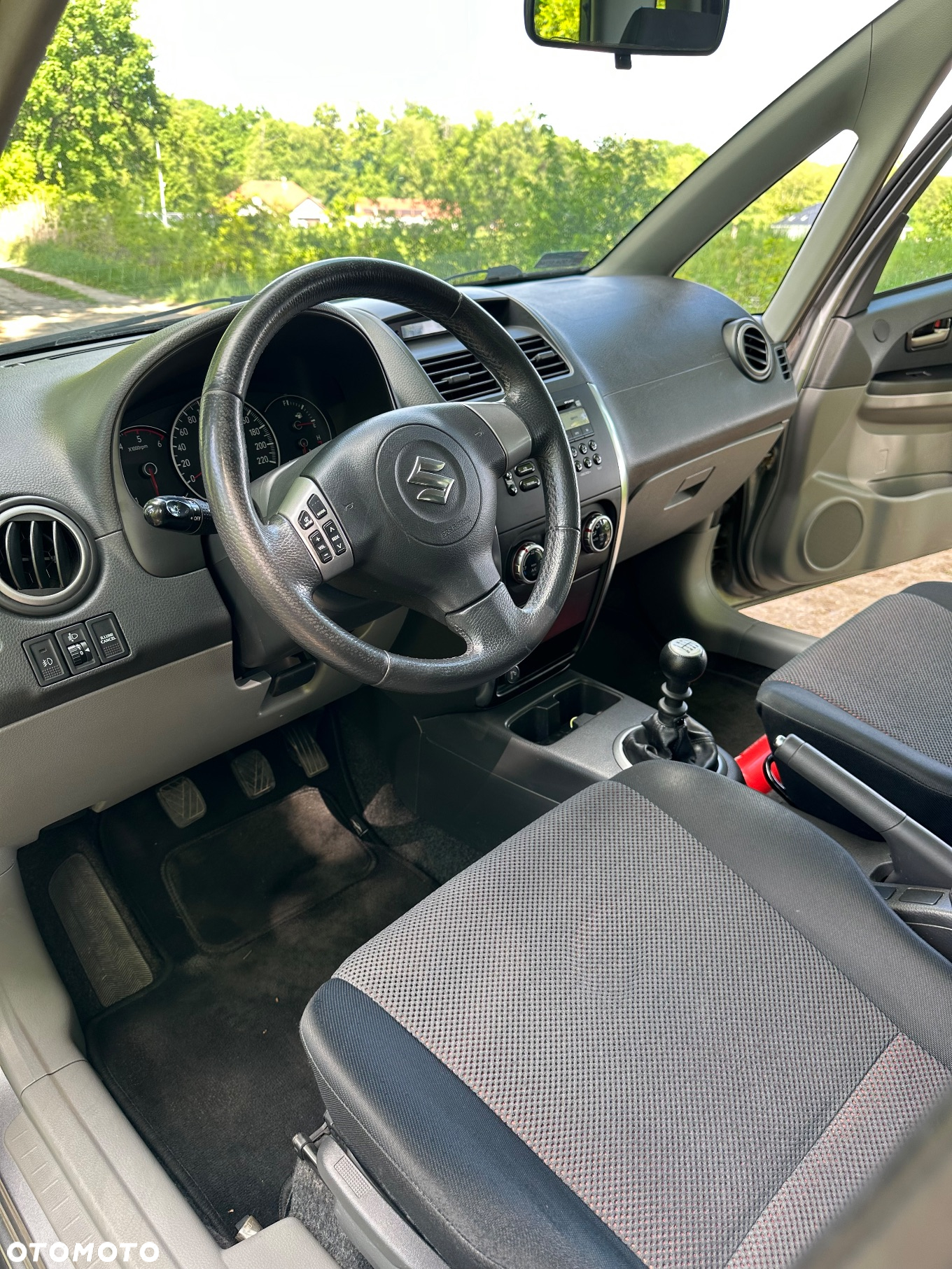 Suzuki SX4 1.9 DDiS DPF 4x4 Comfort - 11